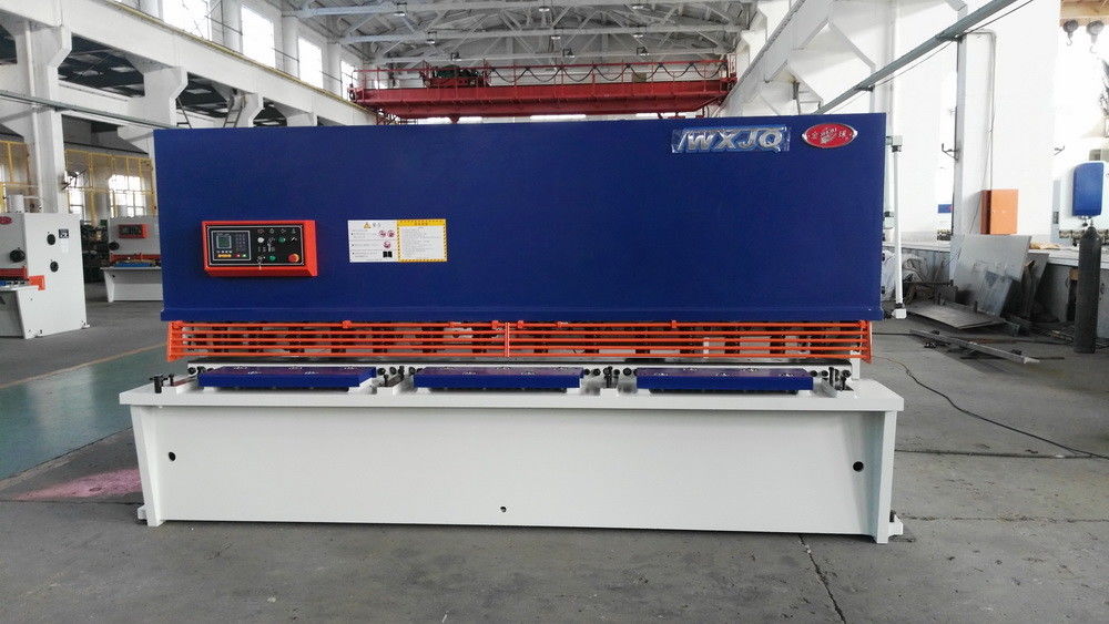 CNC Hydraulic Shearing Machine For Single And Continuous Cutting