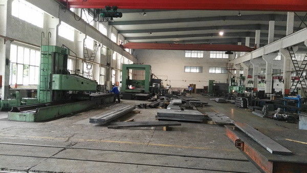 JINQIU MACHINE TOOL COMPANY factory production line