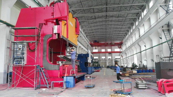 JINQIU MACHINE TOOL COMPANY factory production line