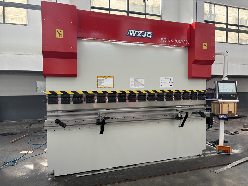 Latest company blogs about Industries & Material Compatibility of CNC Press Brakes