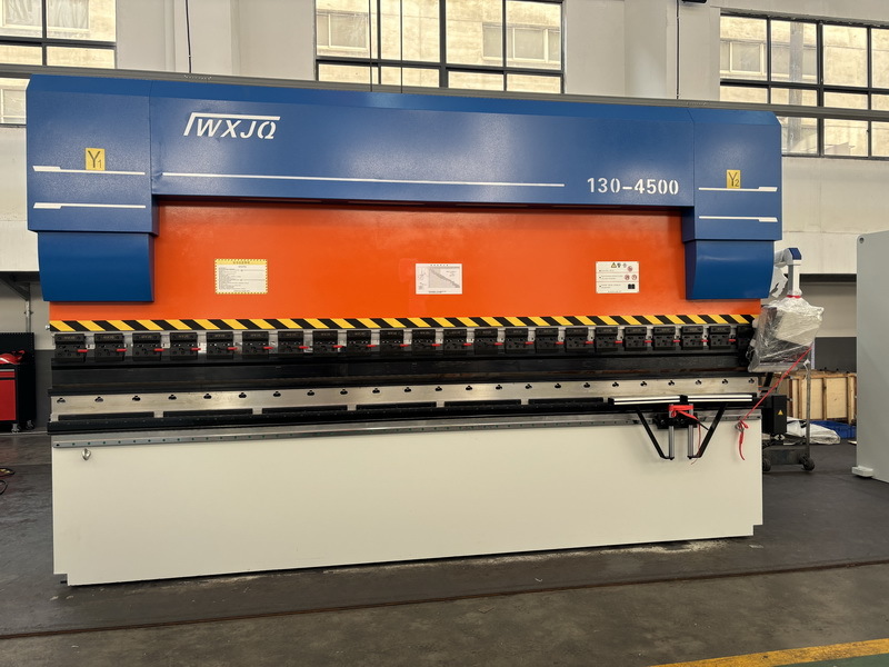 Latest company blogs about How to Choose the Right Press Brake Machine for Different Sheet Metal Thicknesses and Materials