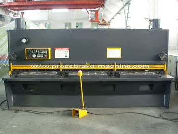 Buy Sheet Metal Guillotine Shear , Hand Operated Guillotine Cutter For Metal online manufacture