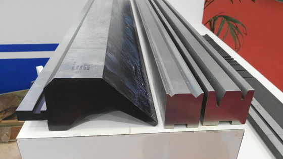 Buy Customizable European Style Press Brake Tooling 42CrMo Section Punch / Die Molds online manufacture