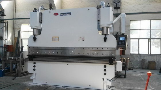 Buy Servo Control Precision 400T CNC Hydraulic Press Brake Gooseneck Punches & Die online manufacture