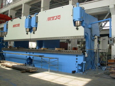 Buy CNC Tandem Press Brake with Throat Depth 200mm to 1600mm Max Speed 70 Mmin to 180 Mmin and Back Gauge Accuracy 0.02 mm online manufacture