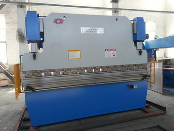 Buy 100-400T Pressure Sheet Metal Brake Machine With PLC Control System online manufacture