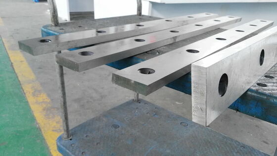 Buy Precision Machined Metal Shear Blades with 5mm to 20mm Blade Thickness for Wear Resistant And Long-lasting Shearing online manufacture