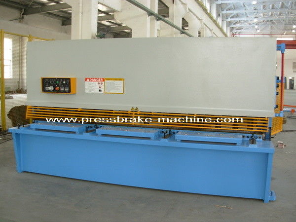 Motorized Hydraulic Metal Sheet Shearing Machine , Guillotine Shear Cutter