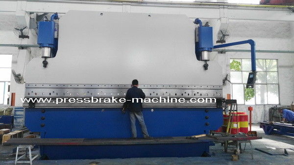 6.5M Metal Sheet CNC Hydraulic Press Brake Forming With 4000KN Force Bending steel