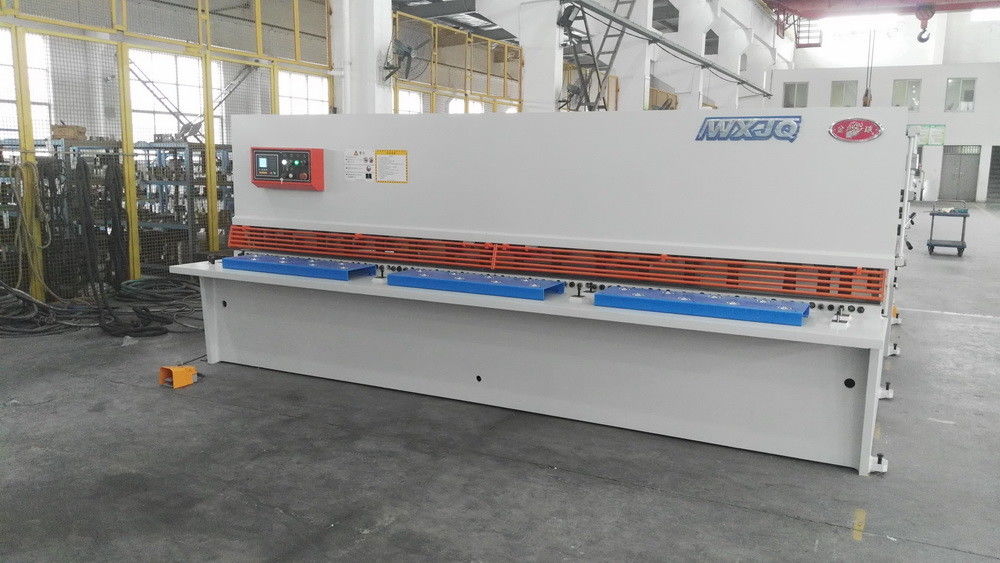 CNC Hydraulic Shearing Machine Automatic Control Low Noise