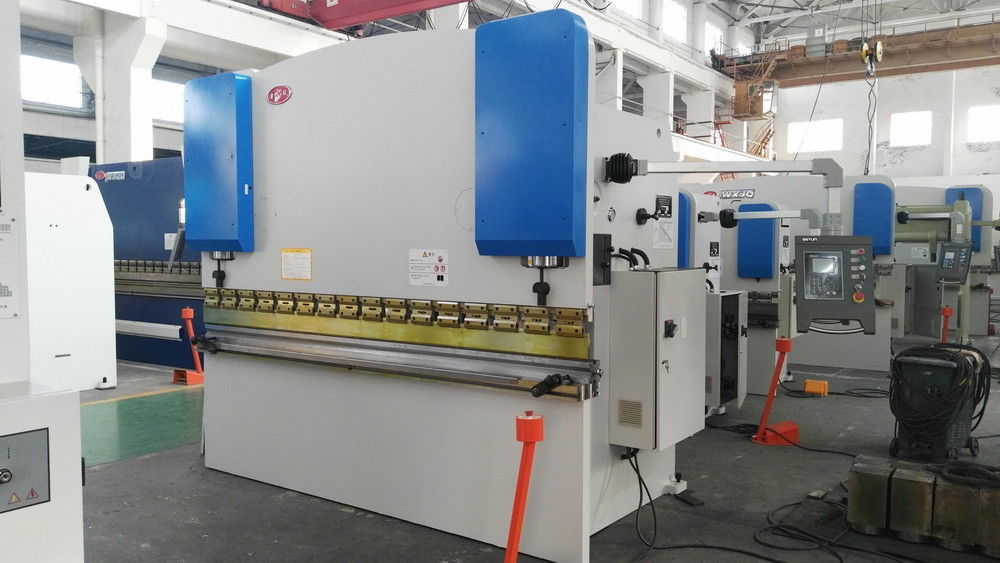 1250mm Width 100-400T Sheet Metal Press Brake For Aluminum