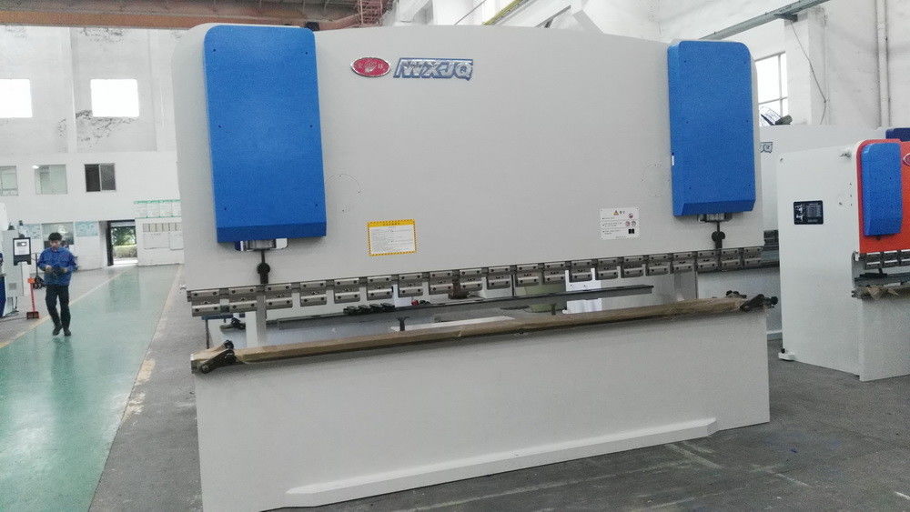 1250mm Width 100-400T Sheet Metal Press Brake For Aluminum