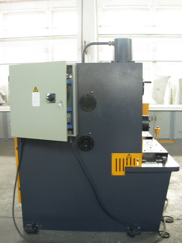 Sheet Metal Guillotine Shear , Hand Operated Guillotine Cutter For Metal