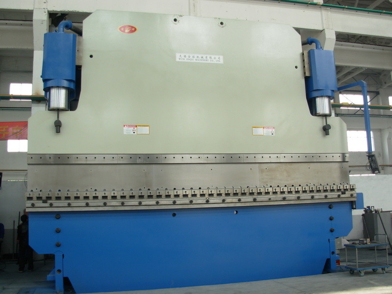 1200T CNC Hydraulic Press Brake Bending Machine 14mm Thickness for Industrial Use