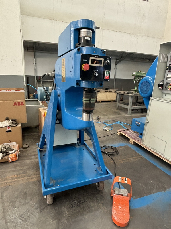 Electric Kraftfomer 350 Sheet forming Machine Power Hammer Shrinker Stretcher