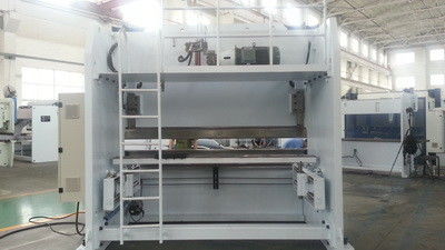 250 Ton CNC Hydraulic Press Brake Machine , Sheet Metal Press Machine