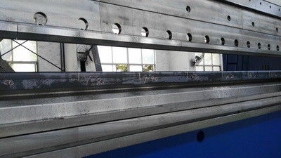 Electric Motorized CNC Hydraulic Sheet Metal Bending Brake 10 mm/s For Light Pole