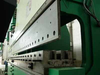 Automatic 6500KN Large Capacity Electrical Pole CNC Tandem Press Brake Bending