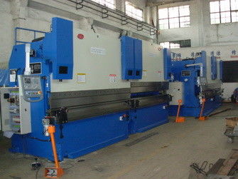 Sheet Metal Hydraulic CNC Tandem Press Brake 70 M/Min Table Width 200 - 800Mm 12m