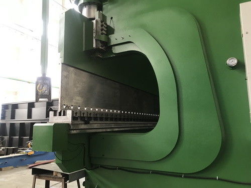 Hydraulic type 350mm Stroke CNC Tandem Press Brake 16m Length Bending Products