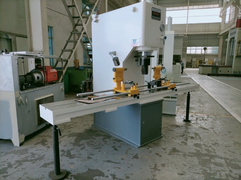 4m Steel Pipe YD41-40T Straightening Hydraulic Manual Press Machine High Precision